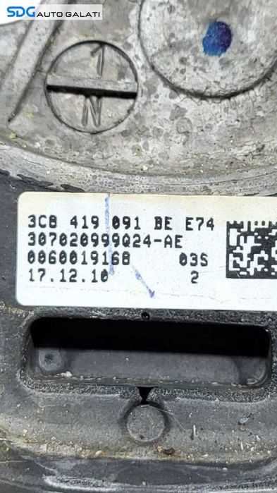 Volan Piele 3 Spite cu Comenzi Volkswagen Golf 6 2008 - 2013 Cod 3C8419091BE [L7604]