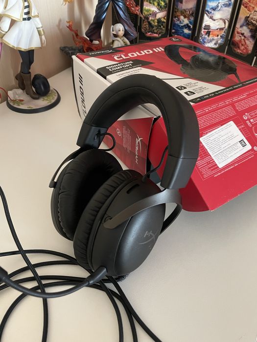 Hyper x cloud 3                                                ..
