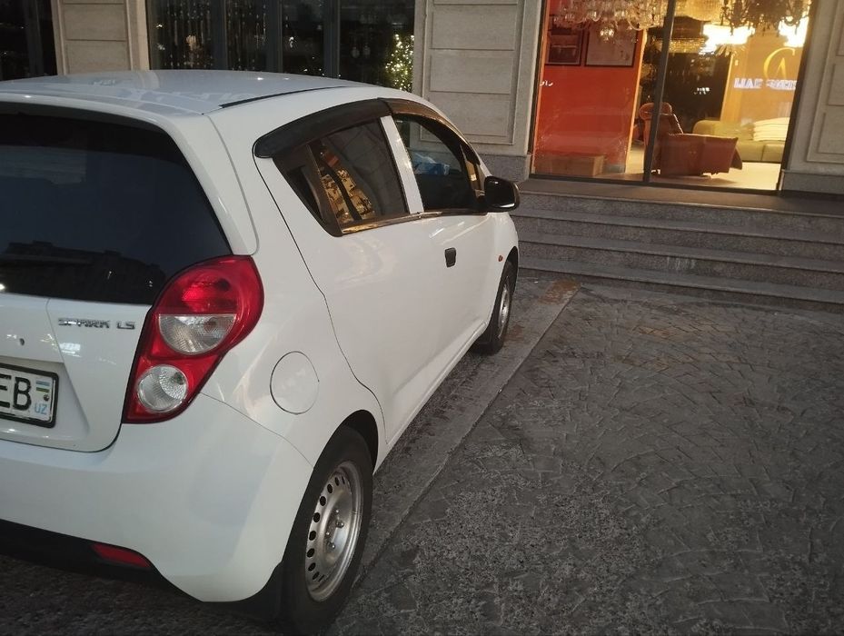 Продам Chevrolet Spark