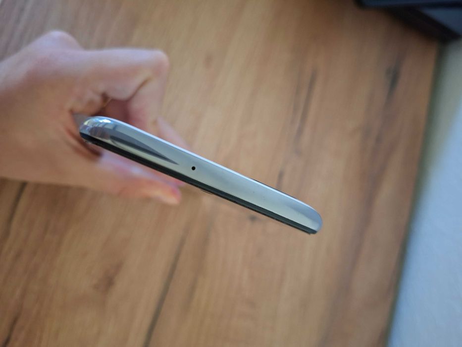 Samsung galaxy a51, 128 GB, бял