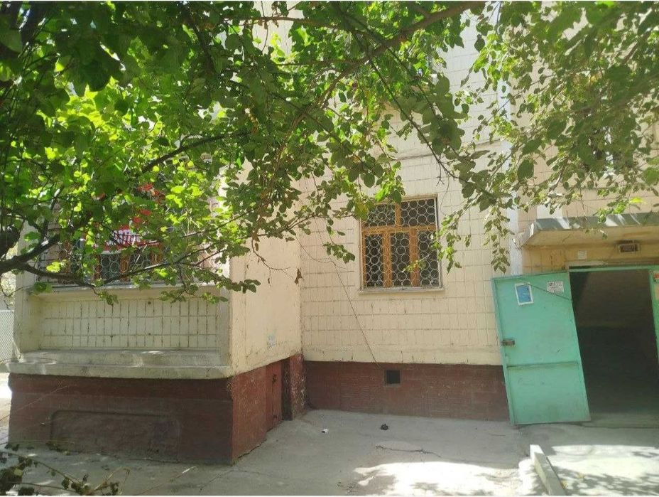 ×Чиланзар 25,_ 1/1/4_‼️ЭТАЖ  1 (38м²)‼️Продаётся квартира