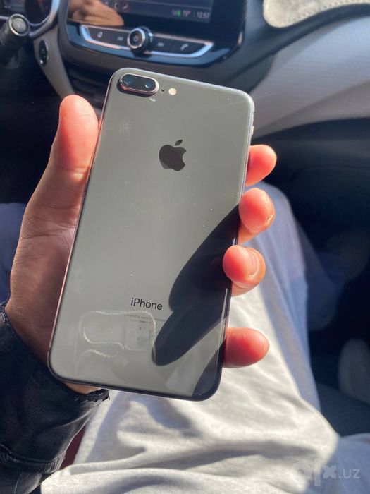 Iphone 8 + yaxshi holatda