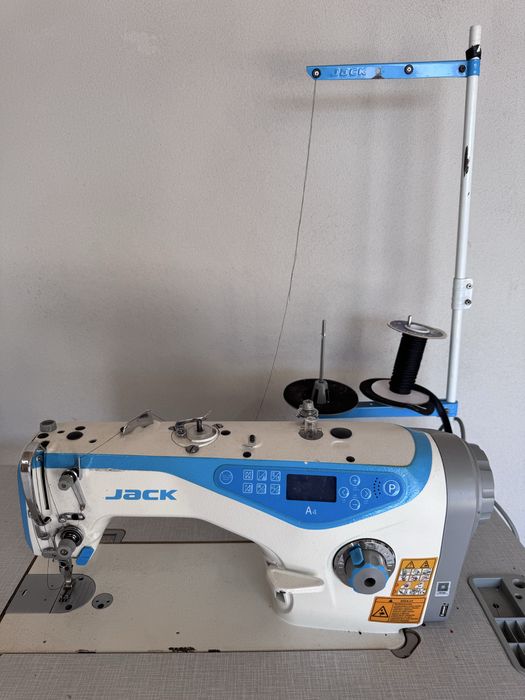 Masina de cusut industriala Jack