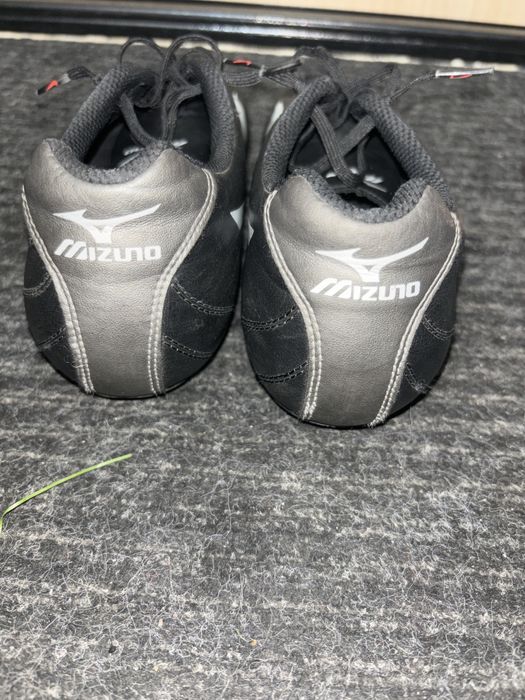 Продам бутсы mizuno