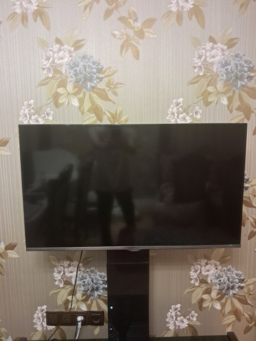 Samsung UE40J5100 40" Full HD, идеальное состояние