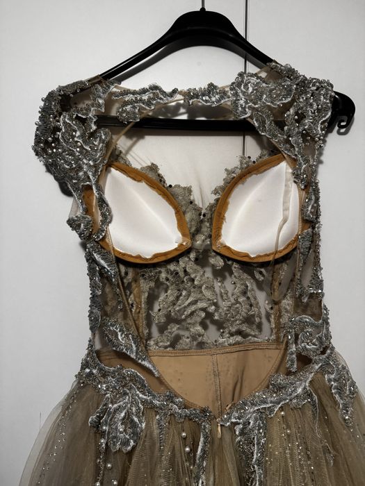 Официална рокля на STOYAN RADICHEV