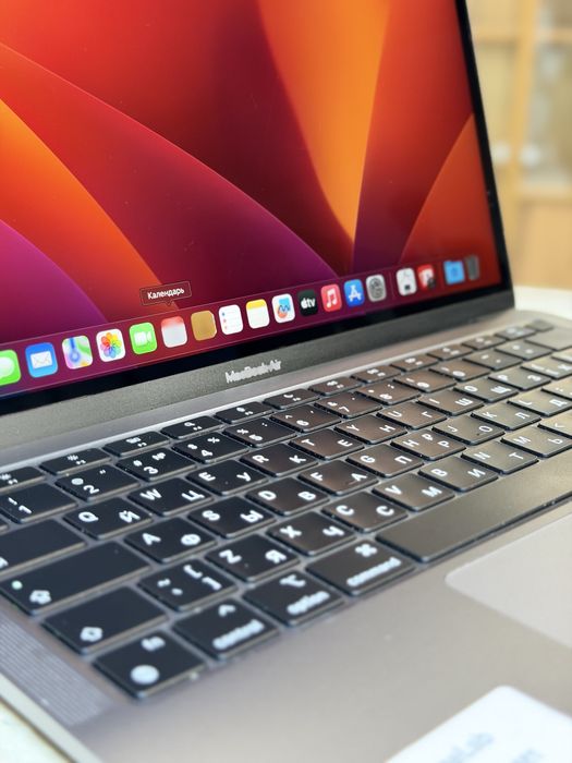 MacBook Air 13” M1 256GB PhoneLab