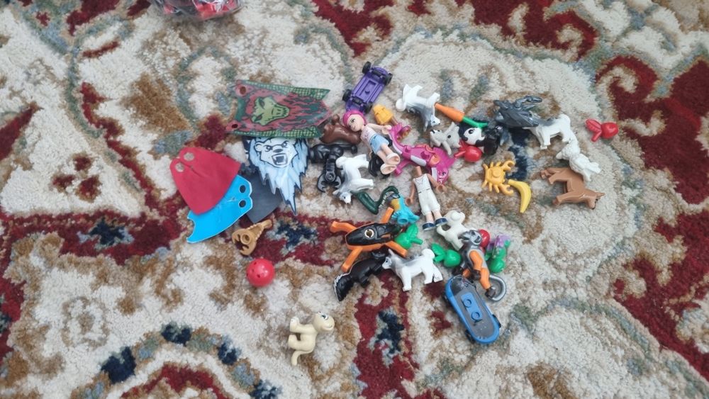 Lot piese mini figurine lego