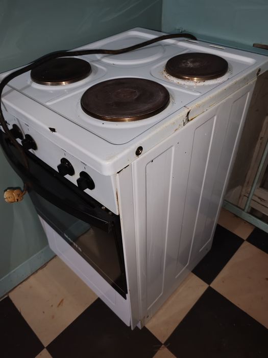 Продам плиту не дорого