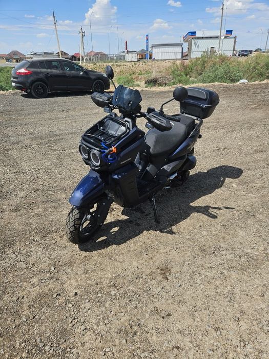 Мопед сатылады..