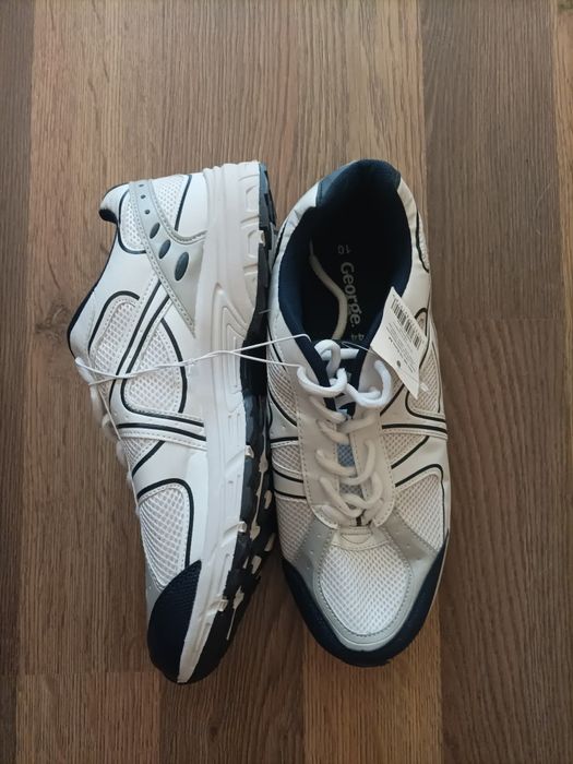 Обувки, боти, мокасини, маратонки-размери 41/42/43 - нови и втора упот