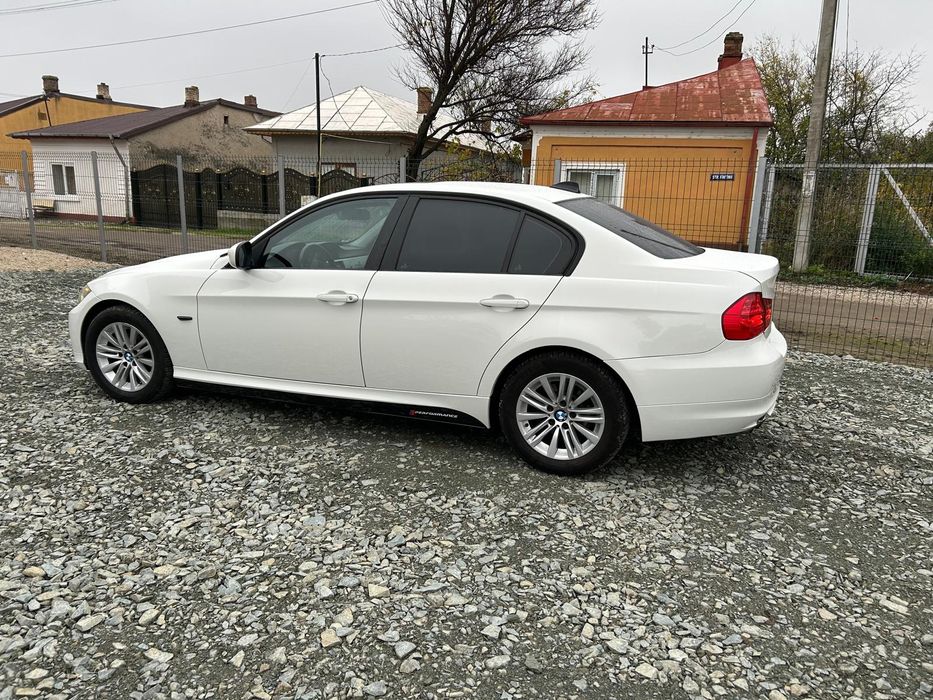 BMW Seria 3 2011 Diesel 2.0 140 CP