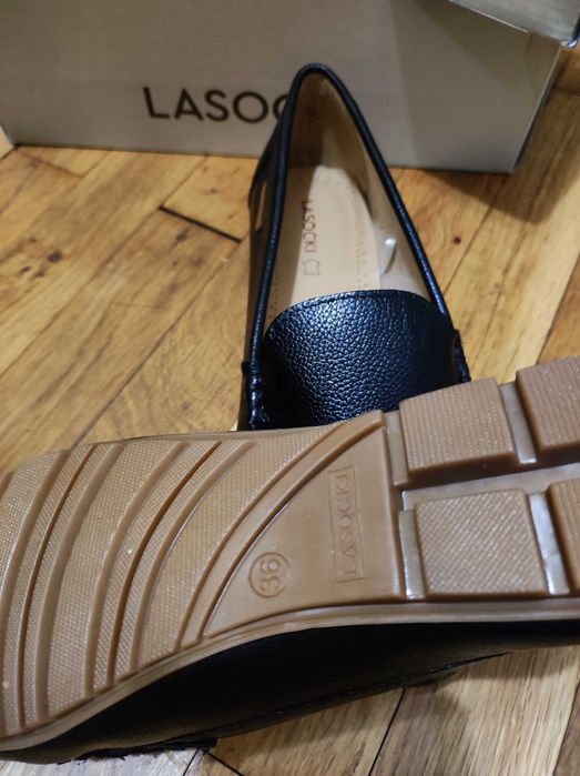 Нови мокасини Lasocky, естествена кожа