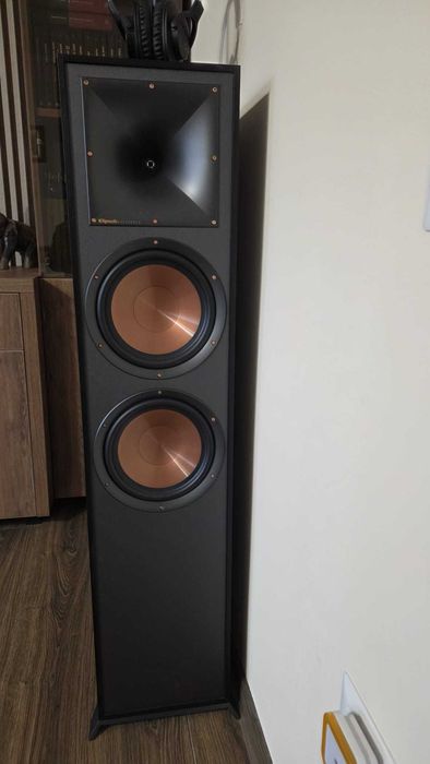 Boxe Klipsch R-820F