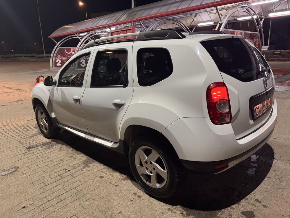 Dacia Duster 4x4 benzina