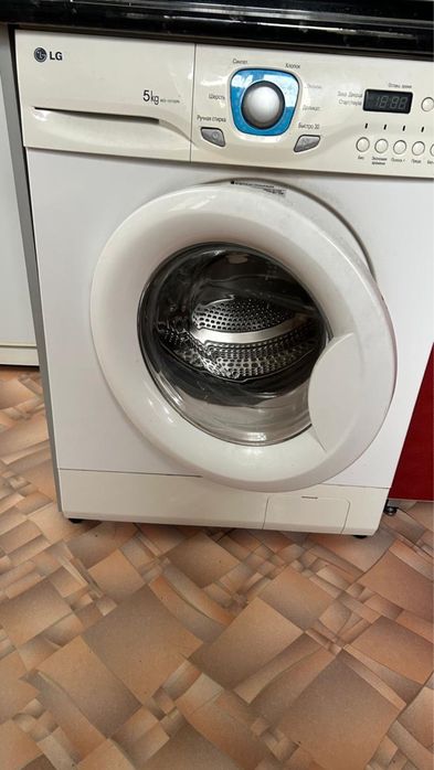 Продается стиральная машинка