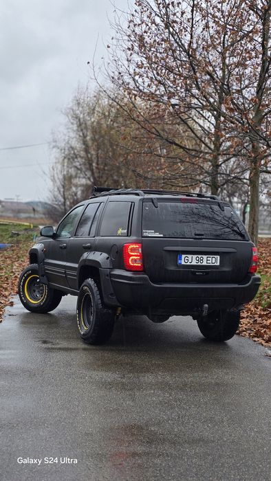 Grand cherokee autoutilitara 4locuri  2.7