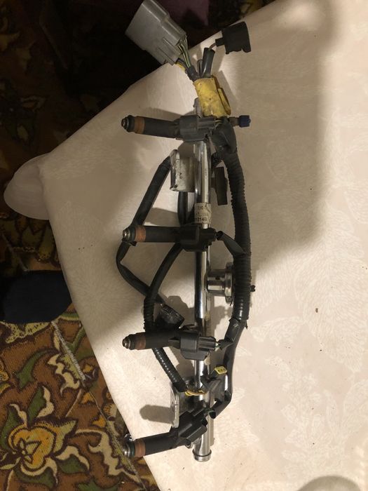 Продается от Мазда 6 запчасти  !