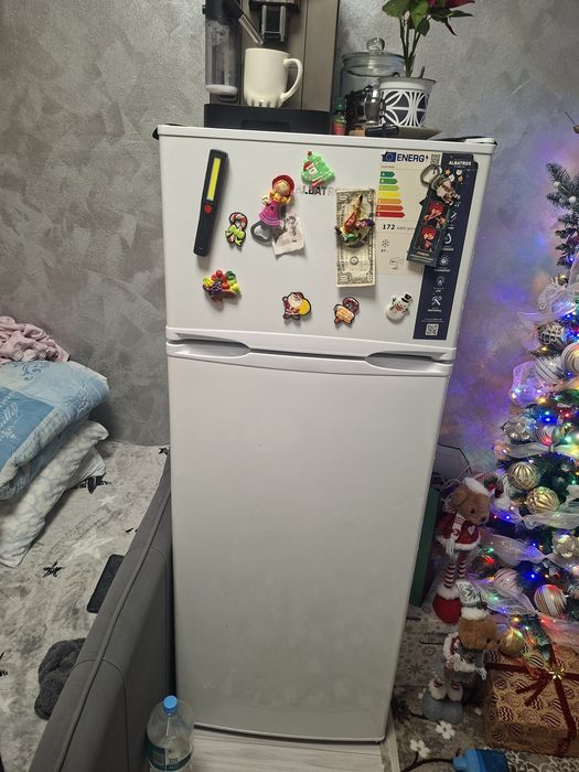 Vand frigider folosit