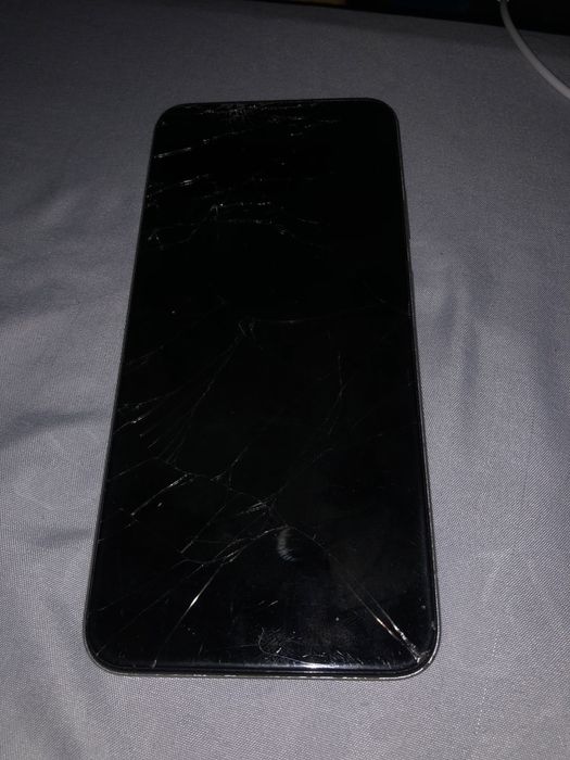 Телефон смарт инфиникс 9