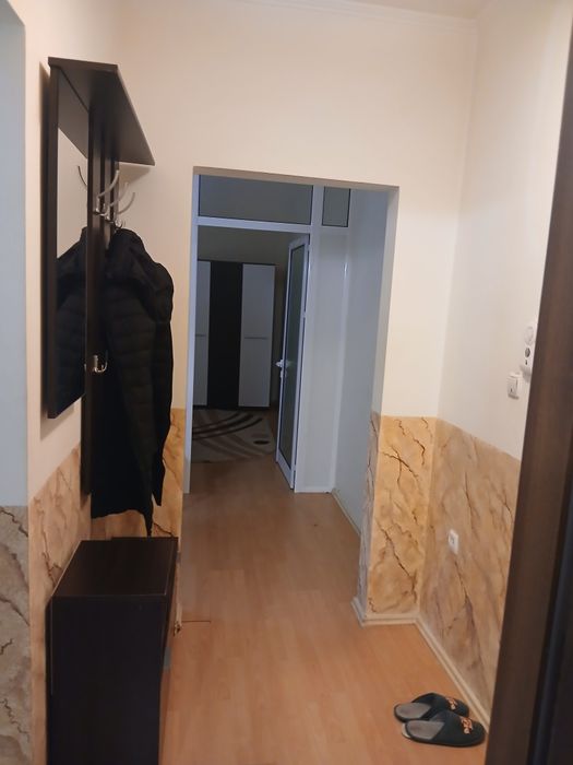 Se inchiriaza  Garsoniera 37m parter inalt