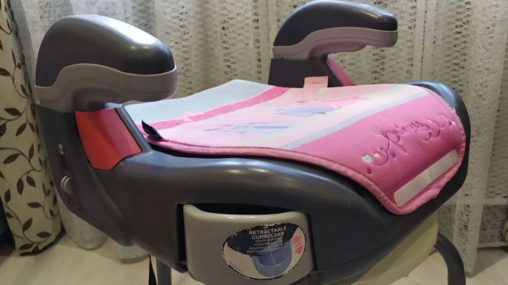 Автокресло и бустер