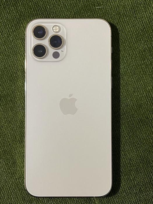 Iphone 12 Pro 128 gb gold златен