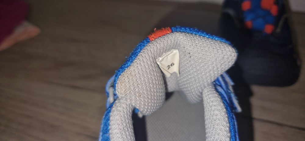 Adidasi Decathlon baiat masura 26