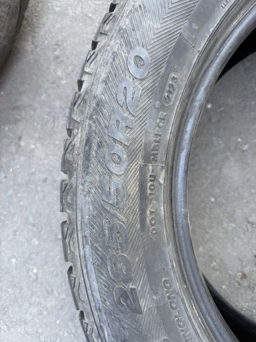 Шины зимние липучка 285/50/20