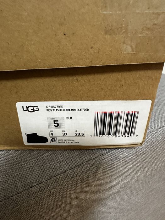 UGG classic ultra mini