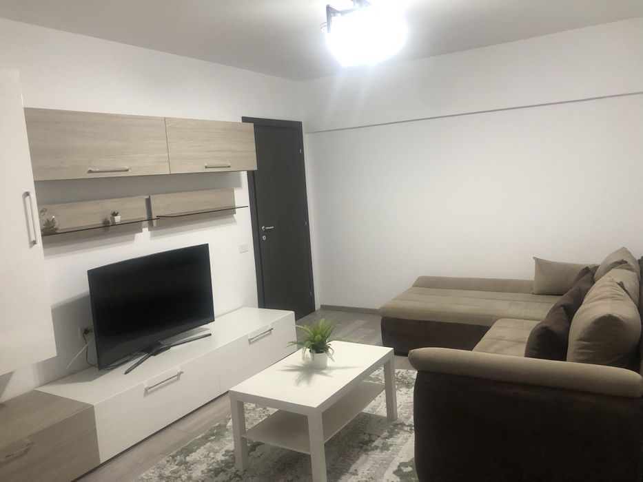 Apartament de inchiriat la 3 min de metrou in BLOC NOU