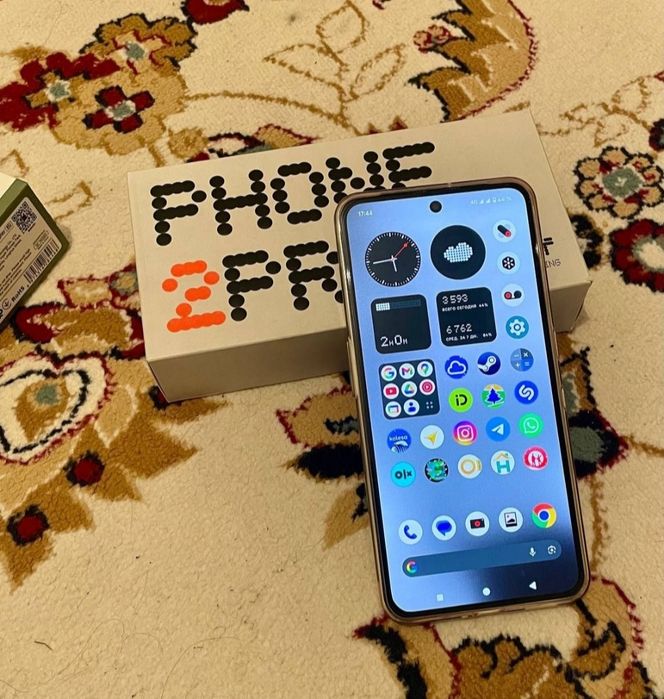Продам Nothing Phone 2pro 5G