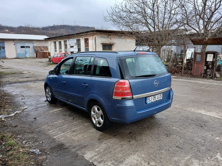 Opel zafira 2008