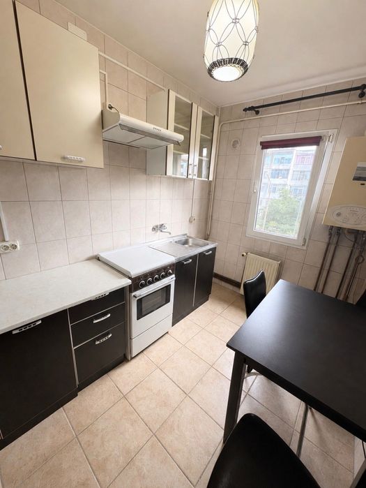 Apartament 2 camere Et 2 blv Dimitrie Cantemir Iași