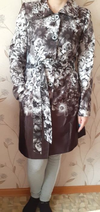 ПЛАЩ Женский, НОВЫЙ, 46р