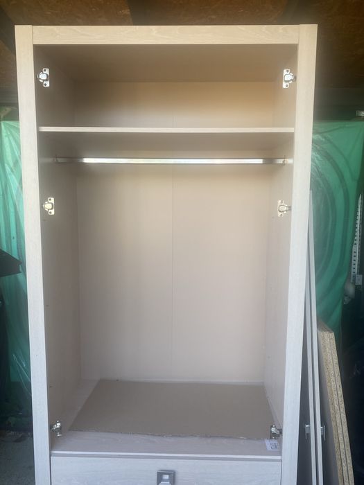 Dulap haine stare excelenta