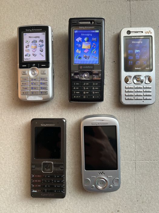 Telefoane Sony Ericsson pentru piese 50 lei bucata