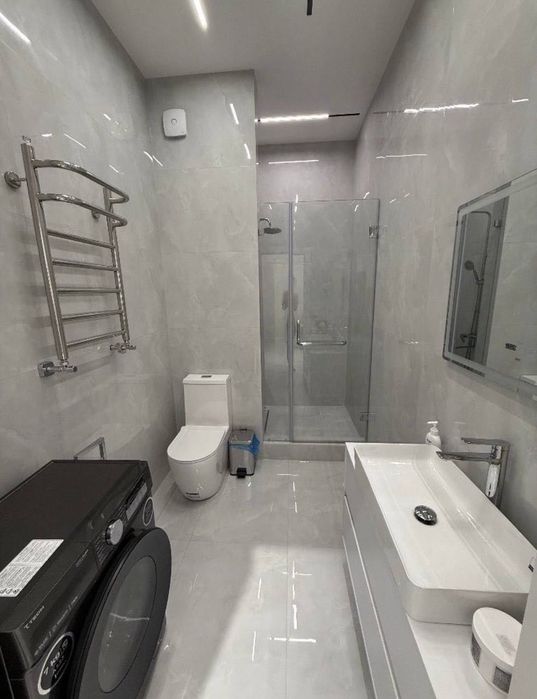 Oq Saroy Deluxe Продается 2 комнатная квартира ремонт Паркентский