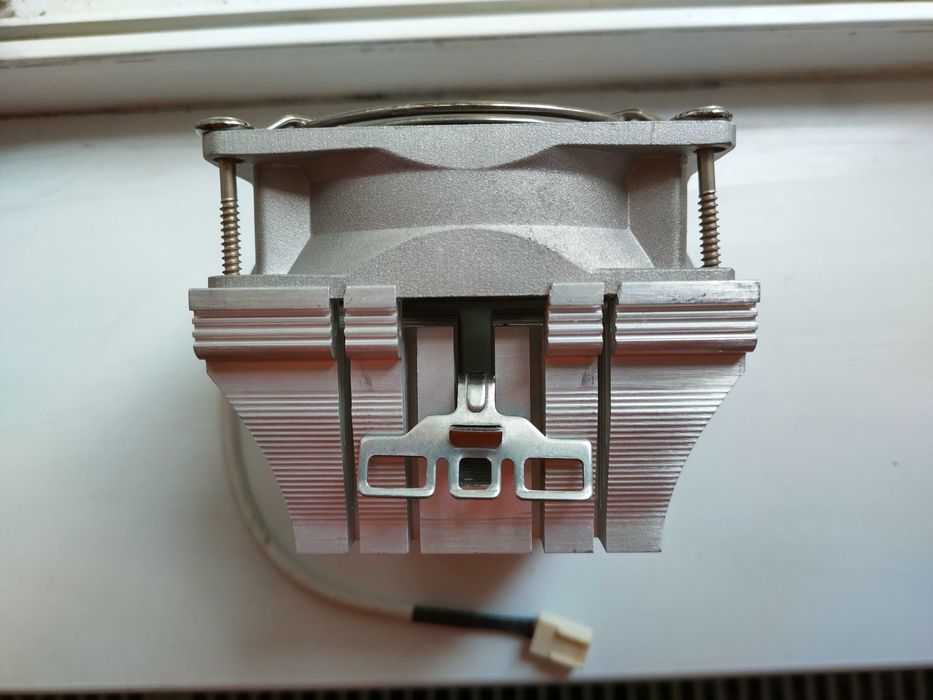 Cooler radiator socket 462/A sau 370, testat