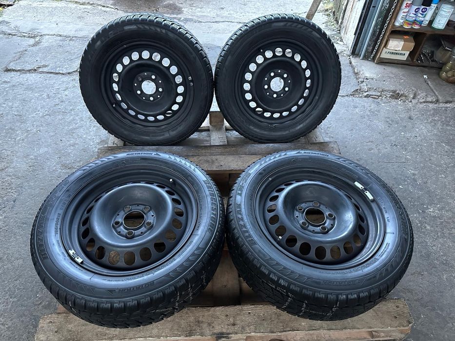 Jante tabla Mercedes C Class cu anvelope iarna 195/60 R16