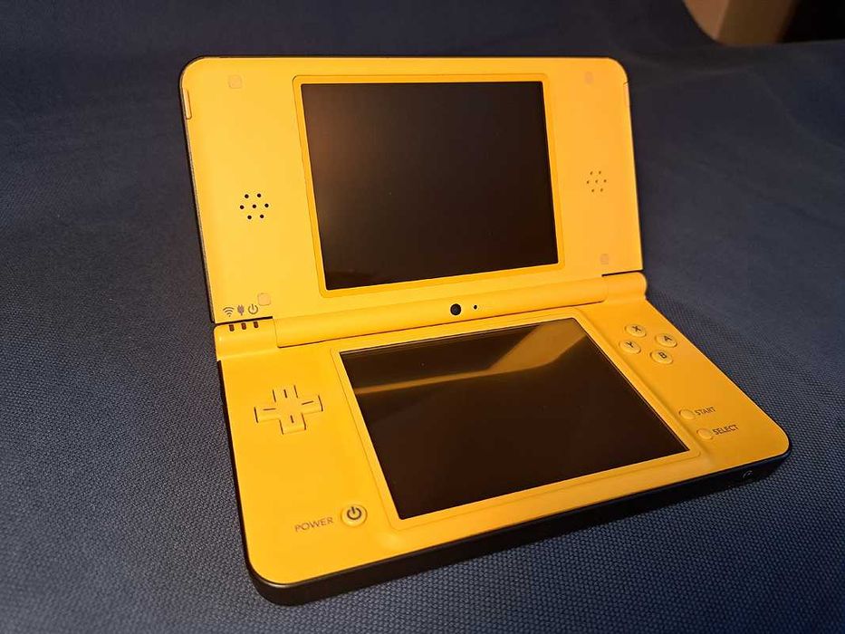 nintendo dsi second hand si noi de vanzare • Anunturi • OLX.ro