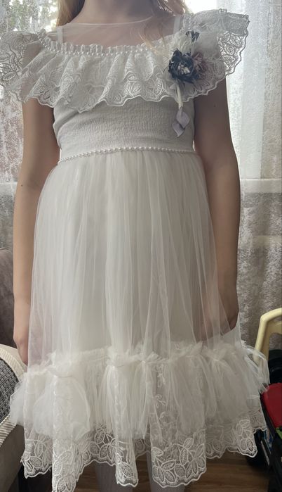 Красивое платье на девочку