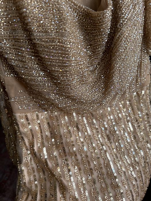 Вечернее платье со сьемным шлейфом