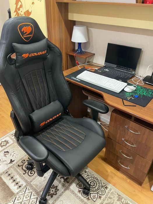 Игровое кресло COUGAR