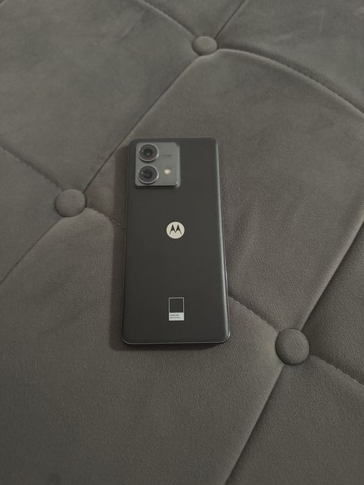 Motorolla edge 40 neo 12/256Gb