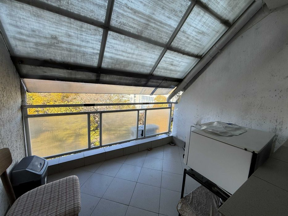 Дава се под наем Двустаен апартамент в Пловдив, Център - 50 кв.м за 306 € - Снимка #1