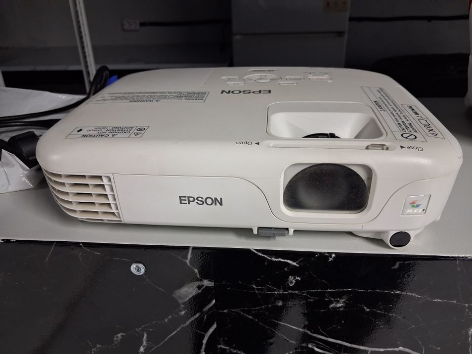 Проектор Epson срочно