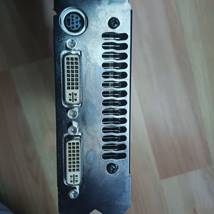XFX GeForce 8800 GTX