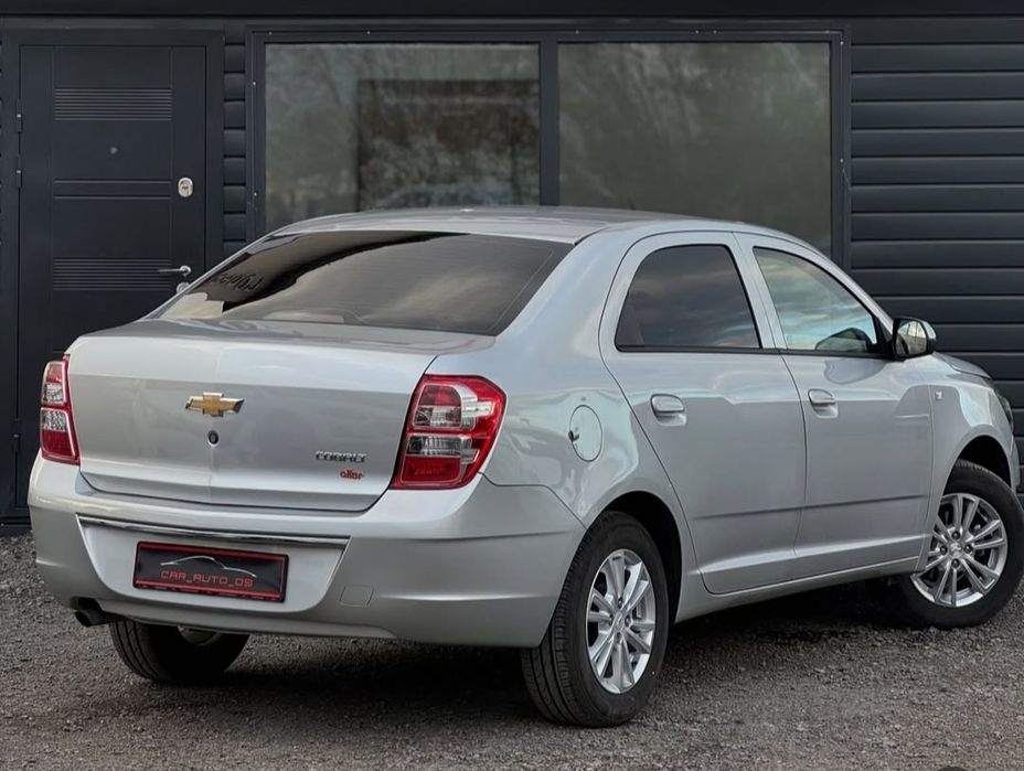 Продам Шевроле кобальт