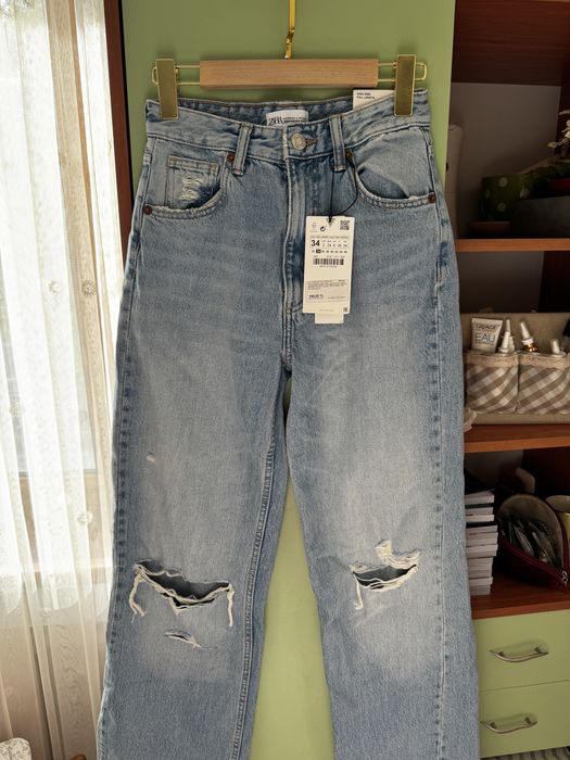 Новые джинсы Zara